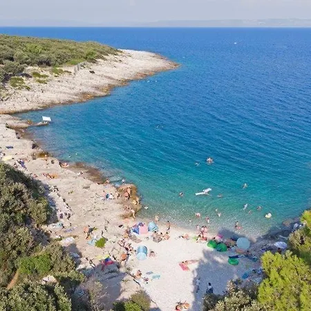 Holiday home Mery Kavran